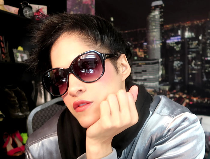 con-el-cabello-mas-oscuro-tinte-dado